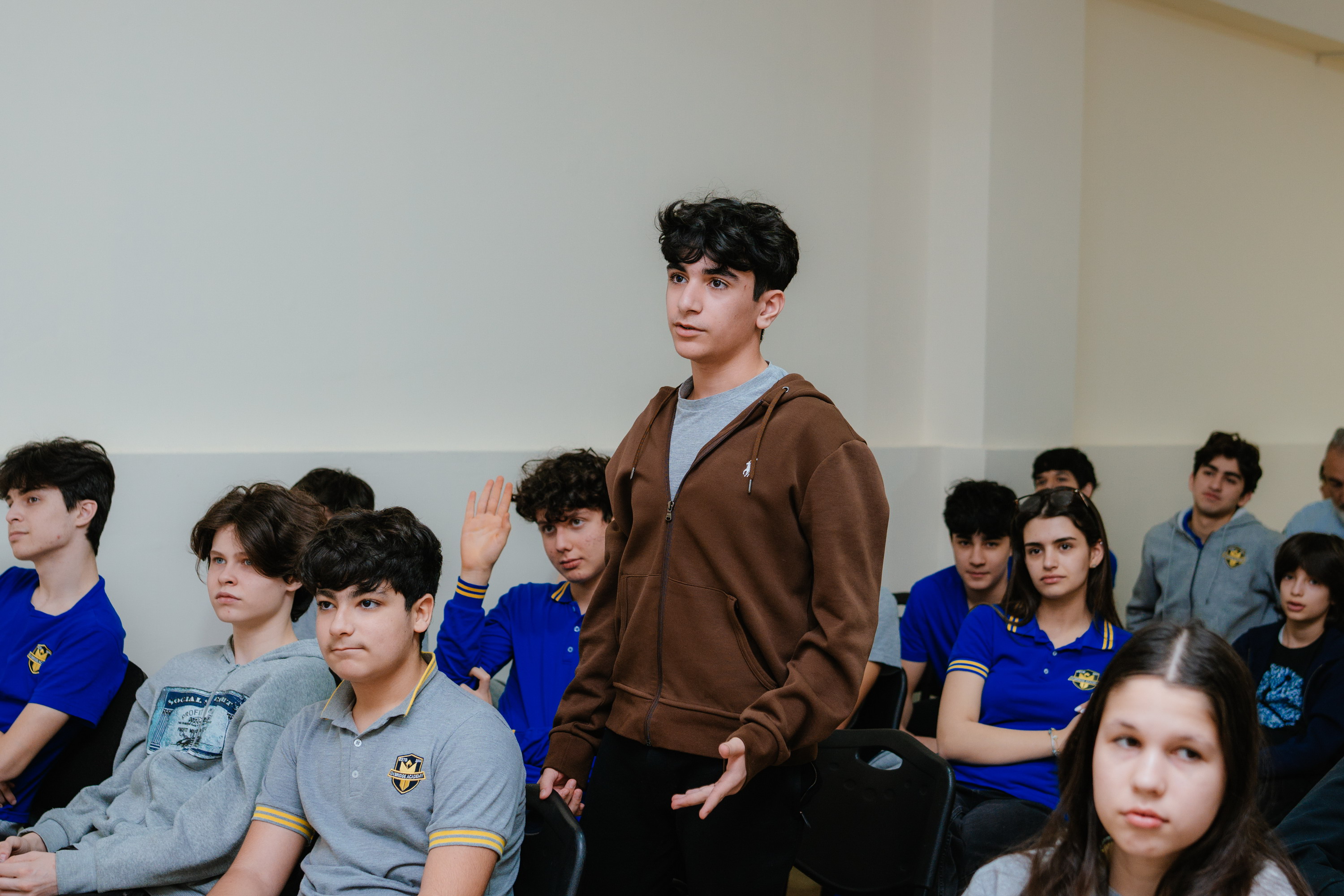 Bank Respublika Oxbridge Akademiyasında Qlobal Pul Həftəsinə həsr olunmuş tədbir keçirib